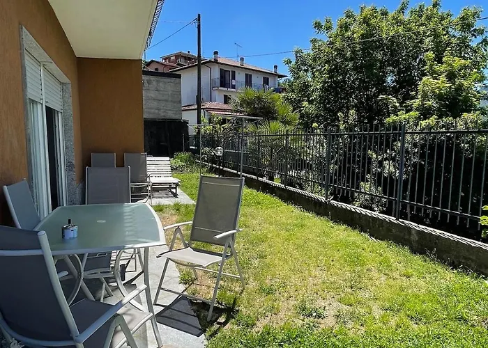 Apartament Lily House *