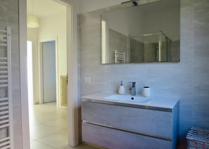 Lily House Apartament *